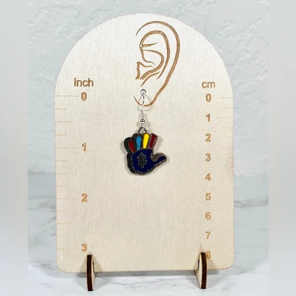 Autism Hand-Shaped Earrings - Picture 4 of 7